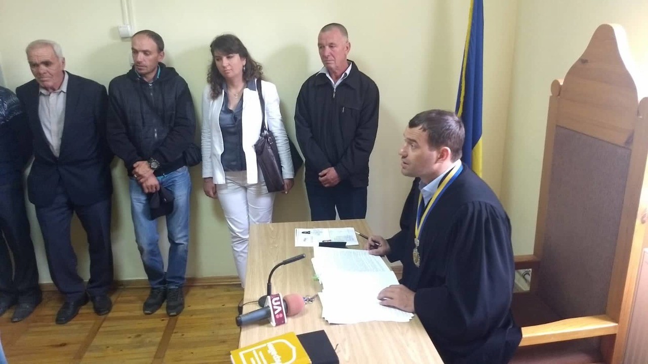 У Тернопільському суді розглядають позов жителів Возилова Бучацького р-ну