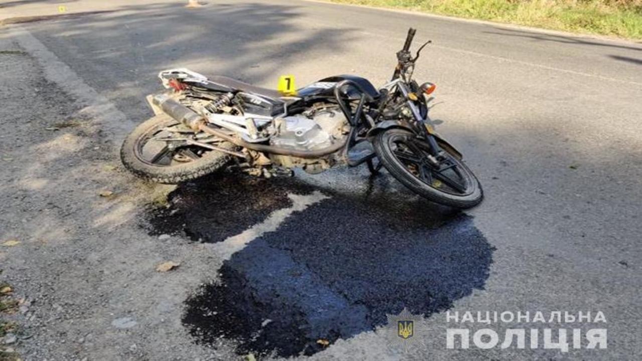 На Борщівщині в аварії травмувався мотоцикліст