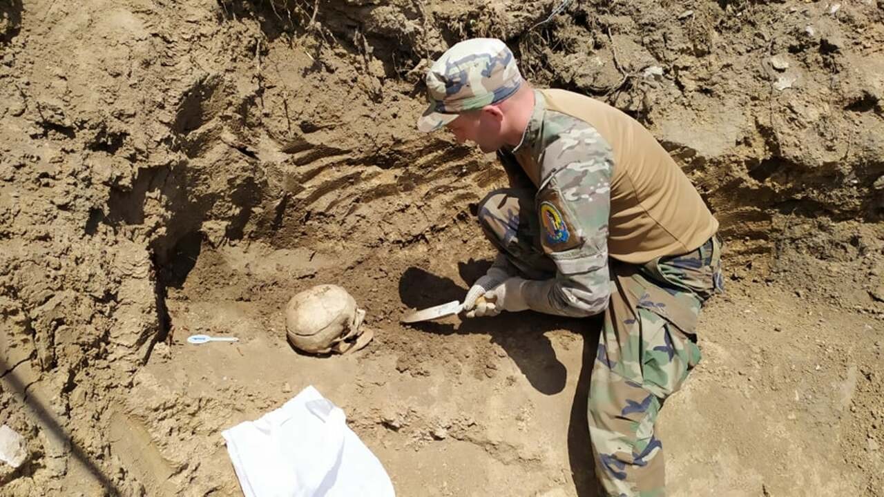Кістки з котловану в Чорткові почали відкопувати та досліджувати