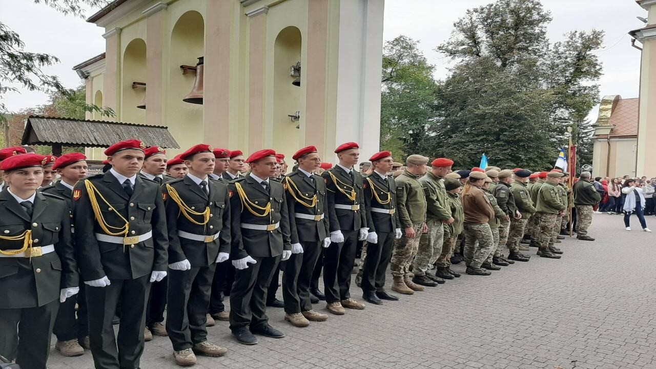 Всеукраїнська проща військовослужбовців у Зарваниці