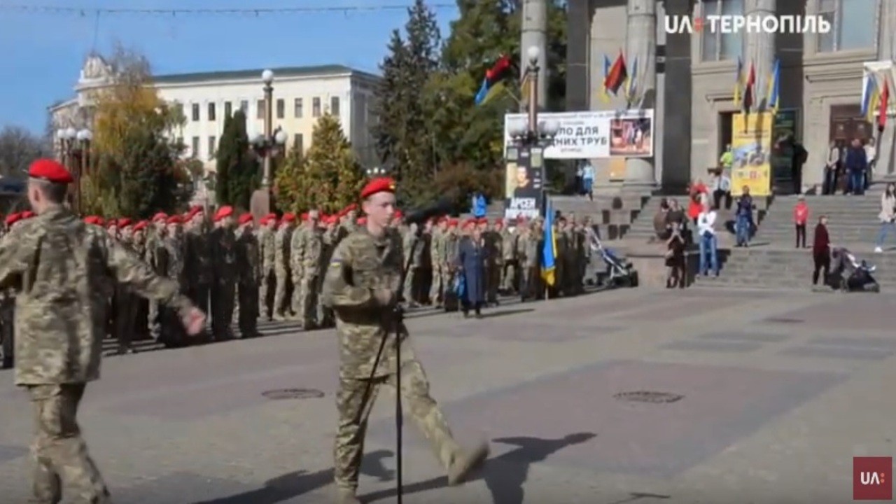 Першокурсники військового коледжу дали клятву курсанта