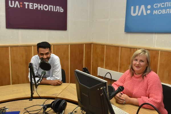 «Українською – вільно» – тернопільські історії про іноземців, які вивчають українську мову
